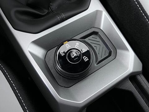 renault, duster, suv 1.2 tce mhev 4x4 advanced techno, manuel, mhev 2.el otomobil | renew 51