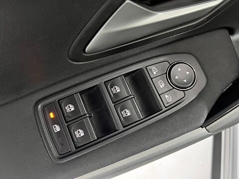 renault, duster, suv 1.6 e-tech techno otomatik, otomatik, hybrid 2.el otomobil | renew 40