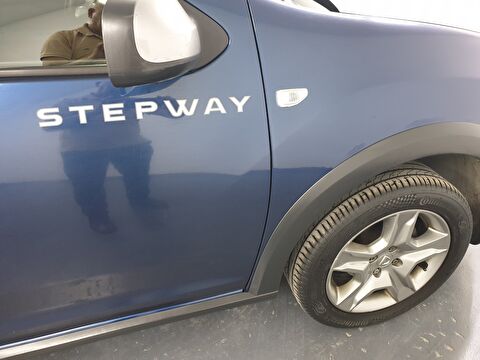 dacia, sandero, hatchback 0.9 tce stepway, manuel, benzin 2.el otomobil | renew 12