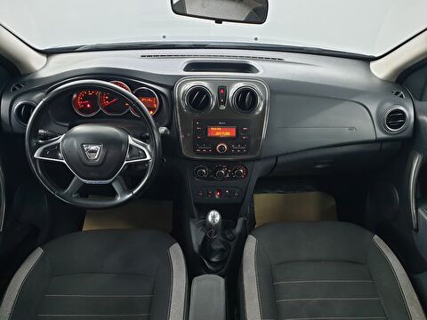 dacia, sandero, hatchback 0.9 tce stepway, manuel, benzin 2.el otomobil | renew 17