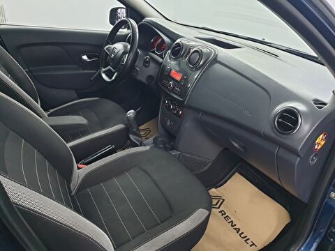 dacia, sandero, hatchback 0.9 tce stepway, manuel, benzin 2.el otomobil | renew 18