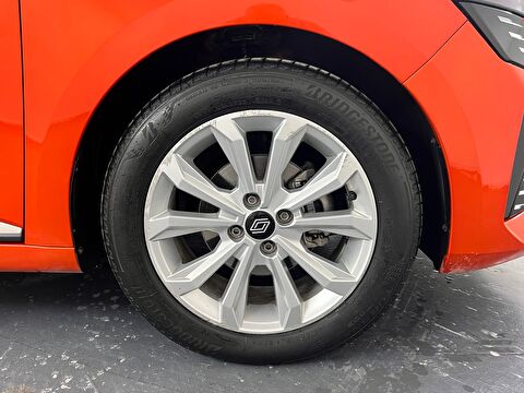 renault, clio, hatchback 1.0 tce evolution x-tronic, otomatik, benzin 2.el otomobil | renew 18