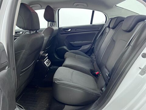 renault, megane, sedan 1.3 tce touch edc, otomatik, benzin 2.el otomobil | renew 22