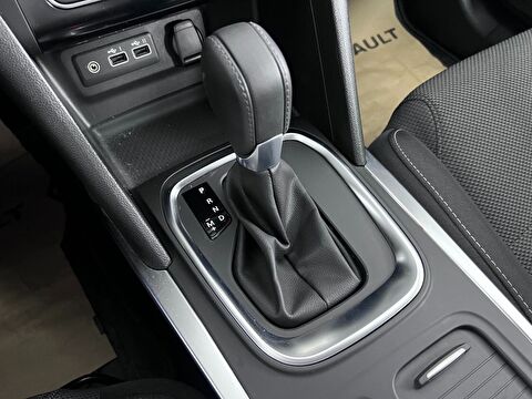 renault, megane, sedan 1.3 tce touch edc, otomatik, benzin 2.el otomobil | renew 43