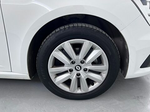 renault, megane, sedan 1.3 tce touch edc, otomatik, benzin 2.el otomobil | renew 13