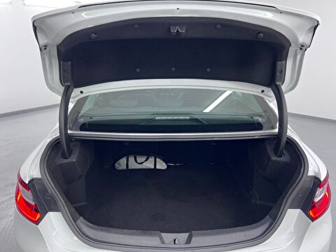 renault, megane, sedan 1.3 tce touch edc, otomatik, benzin 2.el otomobil | renew 16