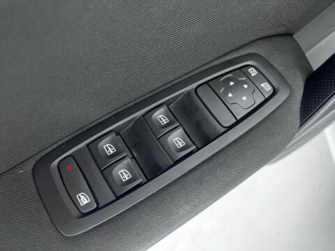 renault, megane, sedan 1.3 tce touch edc, otomatik, benzin 2.el otomobil | renew 33