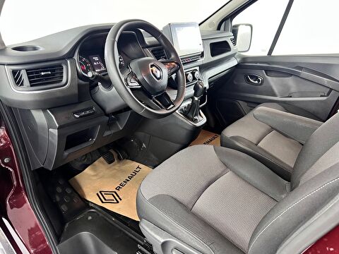 renault, trafic combi, 5+1 grand confort 6 m3 2.0 blue dci edc 170 bg 6e, otomatik, dizel 2.el otomobil | renew 22