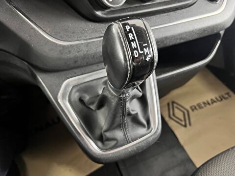 renault, trafic combi, 5+1 grand confort 6 m3 2.0 blue dci edc 170 bg 6e, otomatik, dizel 2.el otomobil | renew 45