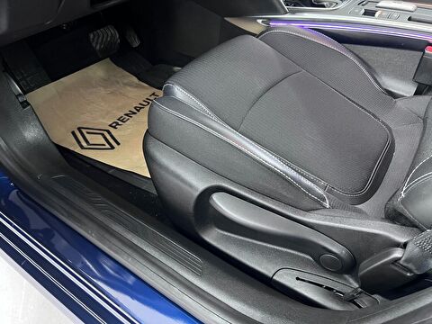 renault, megane, sedan 1.3 tce ıcon edc, otomatik, benzin 2.el otomobil | renew 32