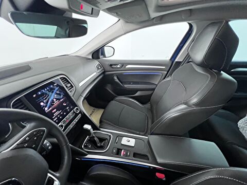 renault, megane, sedan 1.3 tce ıcon edc, otomatik, benzin 2.el otomobil | renew 44