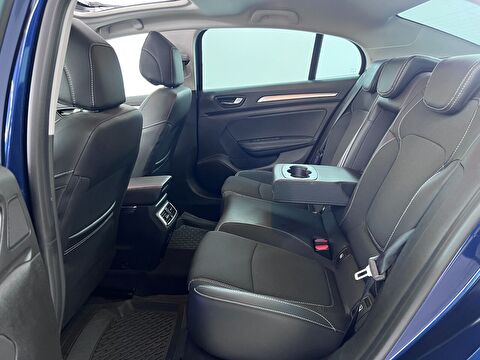 renault, megane, sedan 1.3 tce ıcon edc, otomatik, benzin 2.el otomobil | renew 30