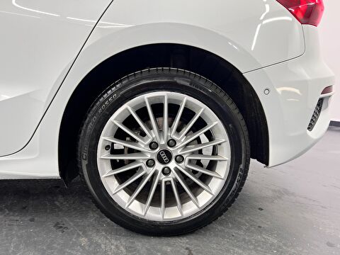audi, a3, sportback 35 tfsı mhev advanced s-tronic, otomatik, mhev 2.el otomobil | renew 16