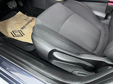 renault, megane, sedan 1.3 tce touch edc, otomatik, benzin 2.el otomobil | renew 27