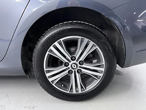 renault, megane, sedan 1.3 tce touch edc, otomatik, benzin 2.el otomobil | renew 15