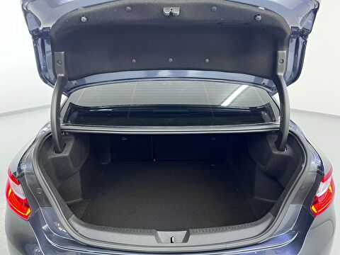 renault, megane, sedan 1.3 tce touch edc, otomatik, benzin 2.el otomobil | renew 20