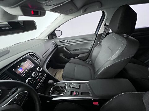 renault, megane, sedan 1.3 tce touch edc, otomatik, benzin 2.el otomobil | renew 40