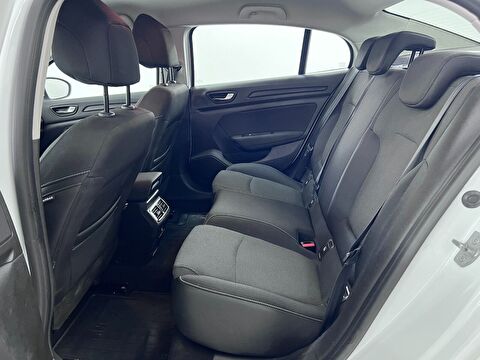 renault, megane, sedan 1.3 tce touch edc, otomatik, benzin 2.el otomobil | renew 25