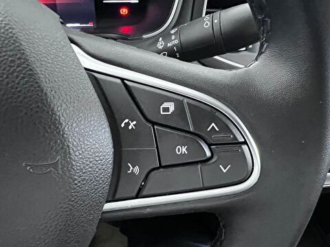 renault, megane, sedan 1.3 tce touch edc, otomatik, benzin 2.el otomobil | renew 32