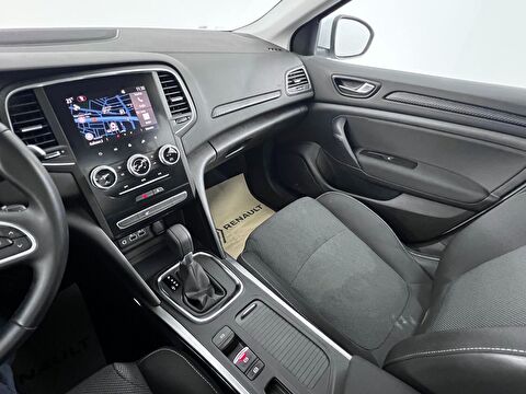 renault, megane, sedan 1.3 tce touch edc, otomatik, benzin 2.el otomobil | renew 38