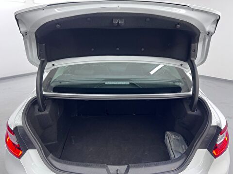 renault, megane, sedan 1.3 tce touch edc, otomatik, benzin 2.el otomobil | renew 19