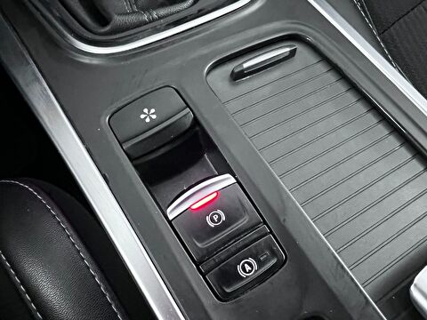 renault, megane, sedan 1.3 tce ıcon edc, otomatik, benzin 2.el otomobil | renew 49