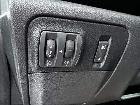 renault, megane, sedan 1.3 tce ıcon edc, otomatik, benzin 2.el otomobil | renew 41