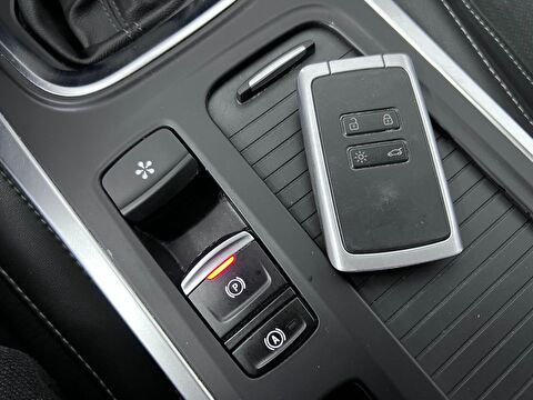 renault, megane, sedan 1.3 tce ıcon edc, otomatik, benzin 2.el otomobil | renew 52