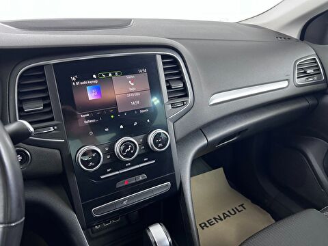 renault, megane, sedan 1.3 tce ıcon edc, otomatik, benzin 2.el otomobil | renew 44