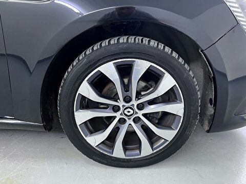 renault, megane, sedan 1.3 tce ıcon edc, otomatik, benzin 2.el otomobil | renew 17