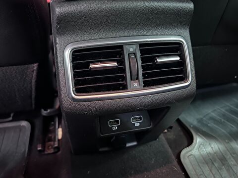 renault, megane, sedan 1.3 tce ıcon edc, otomatik, benzin 2.el otomobil | renew 29