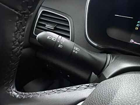 renault, megane, sedan 1.5 bluedci touch edc, otomatik, dizel 2.el otomobil | renew 33