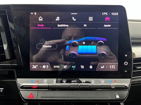 renault, megane e-tech, crossover ev60 ıconic otomatik, otomatik, elektrik 2.el otomobil | renew 58