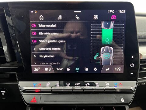 renault, megane e-tech, crossover ev60 ıconic otomatik, otomatik, elektrik 2.el otomobil | renew 60