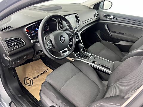 renault, megane, sedan 1.3 tce touch edc, otomatik, benzin 2.el otomobil | renew 23