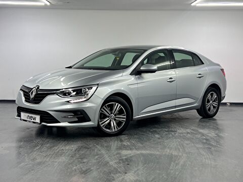 Sedan 1.3 TCe Touch EDC, 2. el otomobil | renew