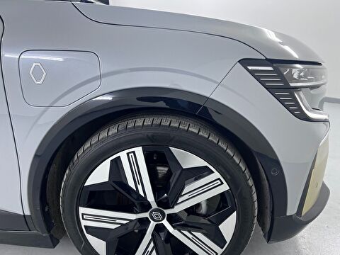 renault, megane e-tech, crossover ev60 ıconic otomatik, otomatik, elektrik 2.el otomobil | renew 15