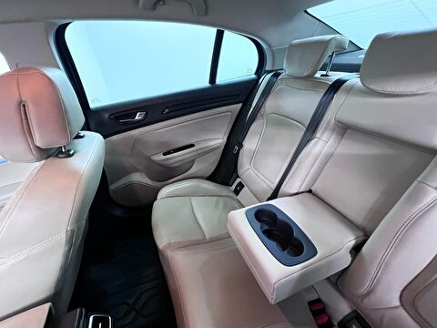 renault, megane, sedan 1.3 tce ıcon edc, otomatik, benzin 2.el otomobil | renew 26