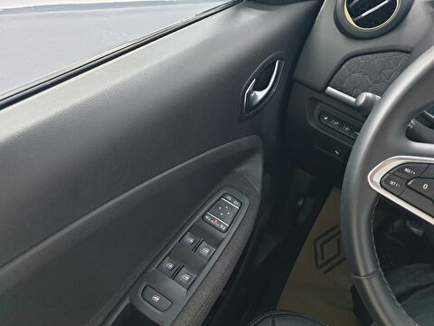 renault, zoe, hatchback r135 ıntense cvt, otomatik, elektrik 2.el otomobil | renew 35