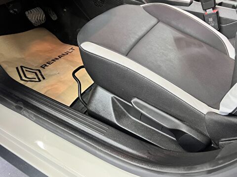 renault, duster, suv 1.6 e-tech techno otomatik, otomatik, hybrid 2.el otomobil | renew 23