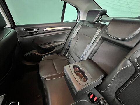 renault, megane, sedan 1.3 tce ıcon edc, otomatik, benzin 2.el otomobil | renew 30