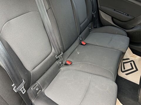 renault, megane, sedan 1.3 tce touch edc, otomatik, benzin 2.el otomobil | renew 22