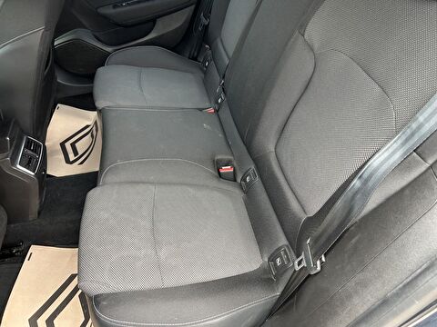 renault, megane, sedan 1.3 tce touch edc, otomatik, benzin 2.el otomobil | renew 17