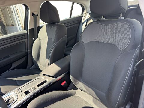 renault, megane, sedan 1.3 tce joy edc, otomatik, benzin 2.el otomobil | renew 21