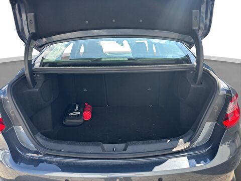 renault, megane, sedan 1.3 tce joy edc, otomatik, benzin 2.el otomobil | renew 13