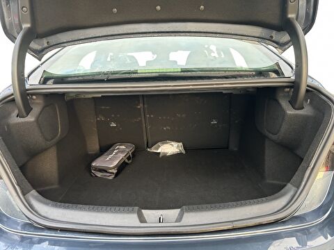 renault, megane, sedan 1.3 tce touch edc, otomatik, benzin 2.el otomobil | renew 14