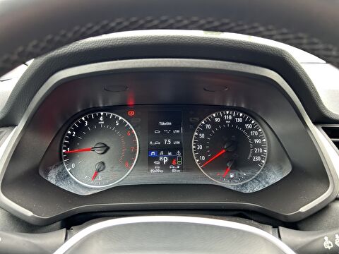 renault, captur, crossover 1.3 tce mhev touch plus edc, otomatik, mhev 2.el otomobil | renew 18