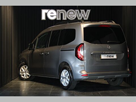 renault, kangoo multix, combi 1.3 tce ıconic edc, otomatik, benzin 2.el otomobil | renew 6