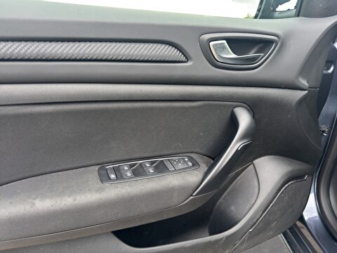 renault, megane, sedan 1.3 tce touch edc, otomatik, benzin 2.el otomobil | renew 24