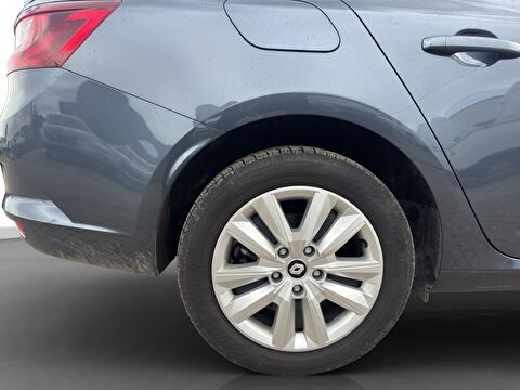 renault, megane, sedan 1.3 tce touch edc, otomatik, benzin 2.el otomobil | renew 9